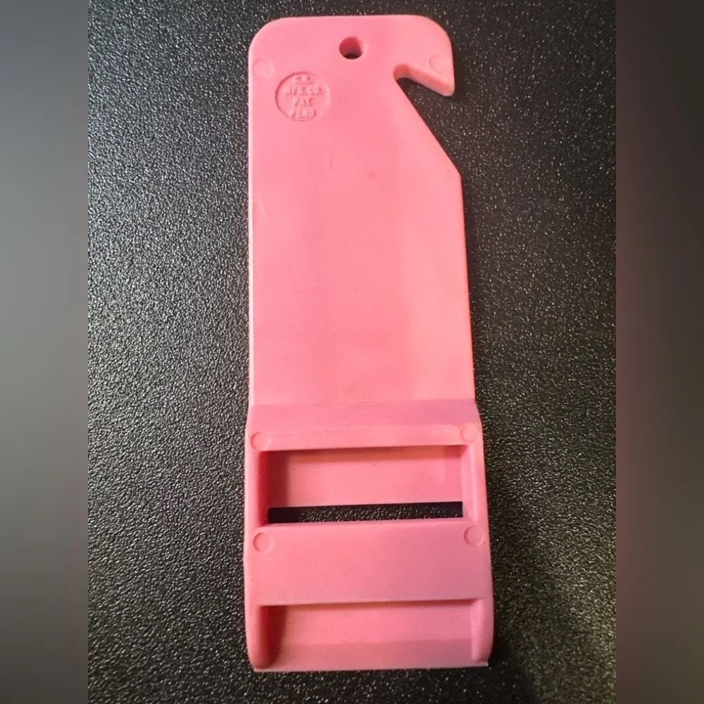Vintage Pink‎ Plastic Can & Bottle Opener Retro Kitchen Tool 3.5